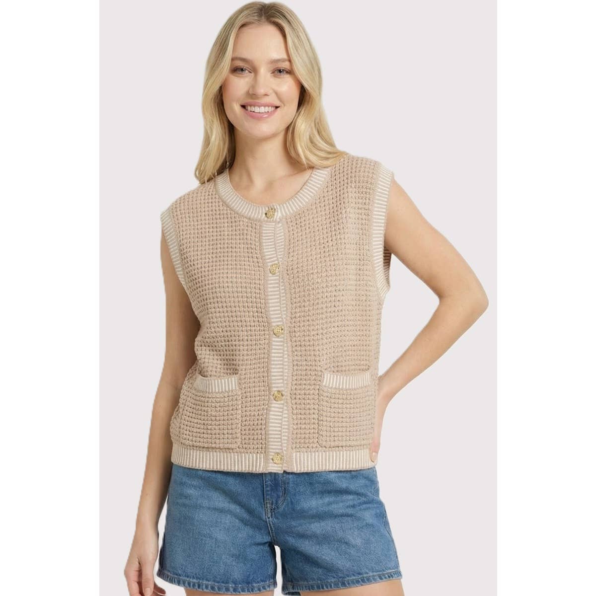 BUTTON DOWN SWEATER VEST