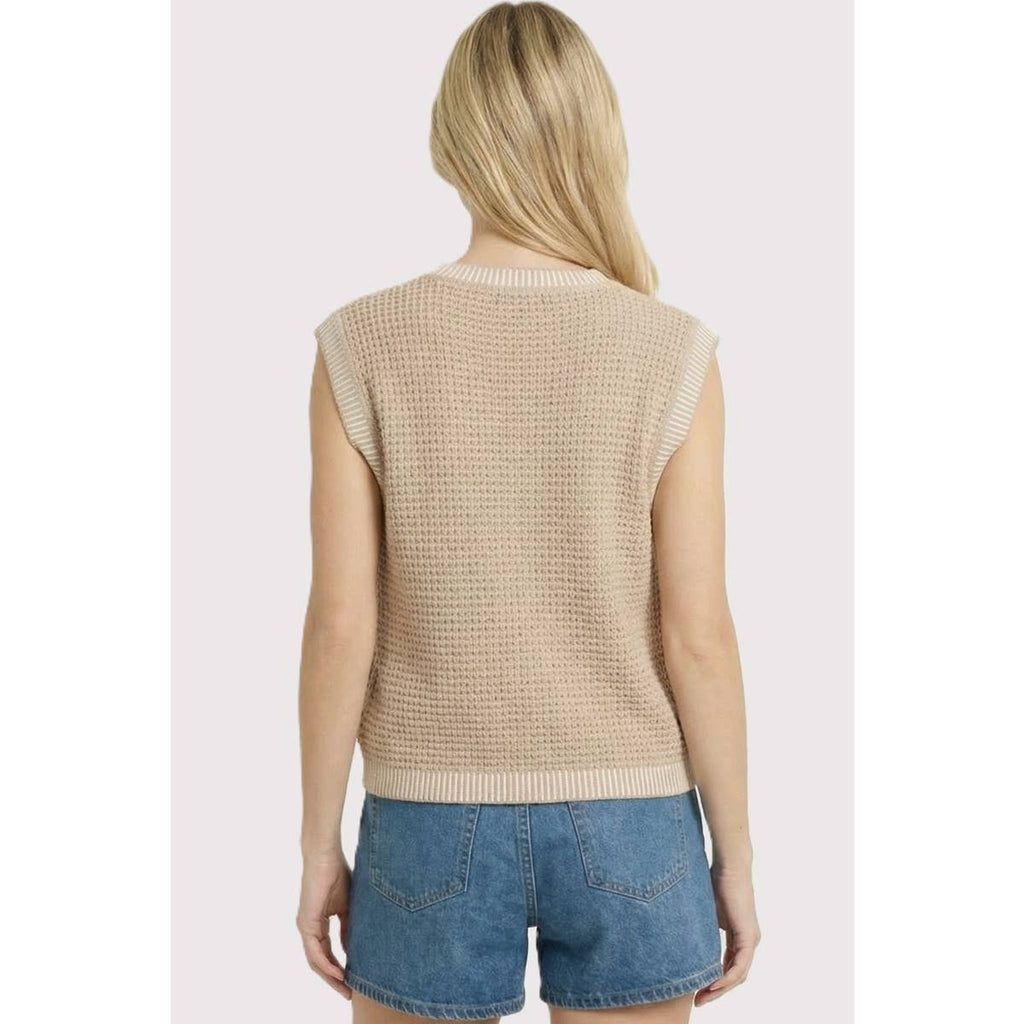 BUTTON DOWN SWEATER VEST